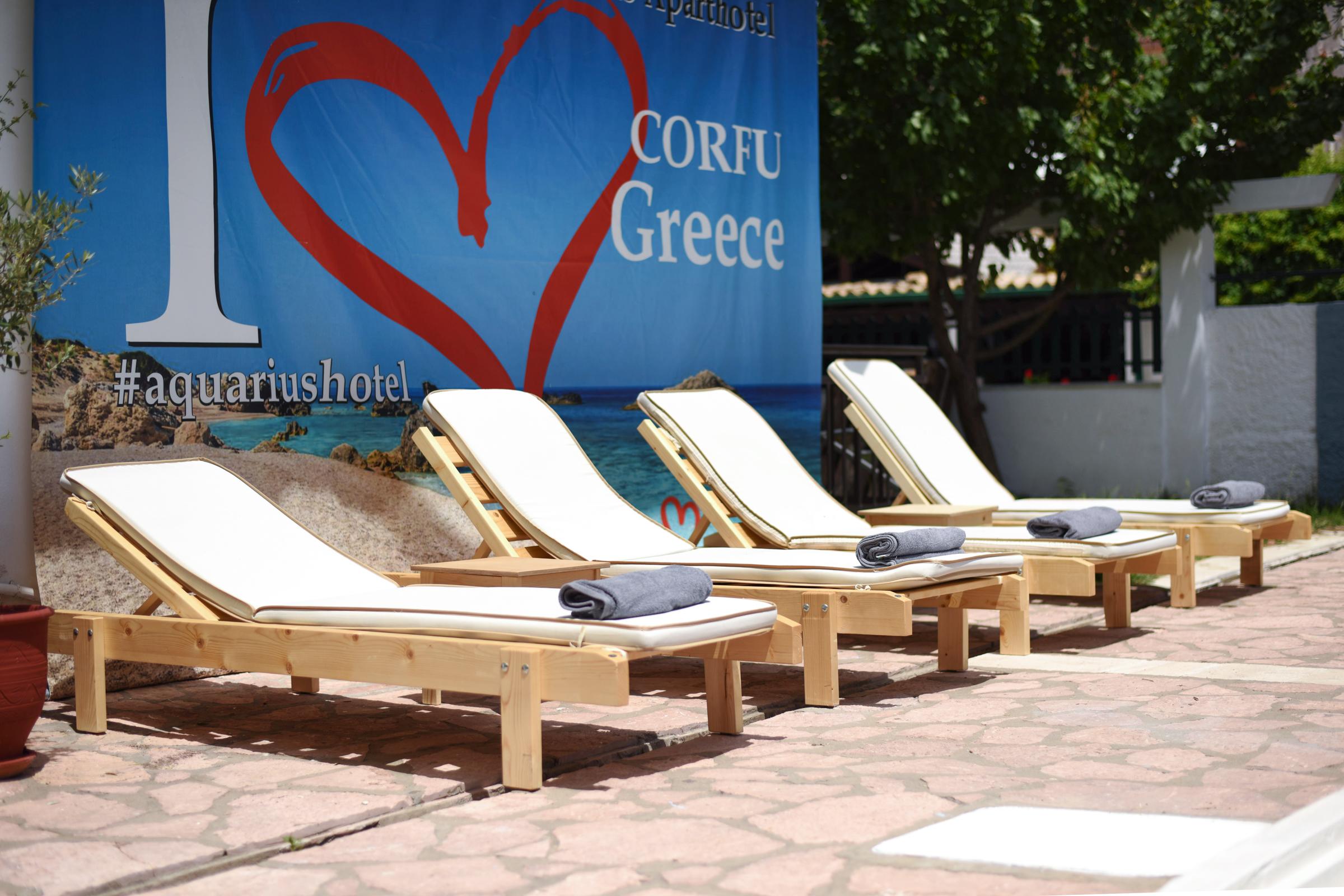 Aquarius Beach Hotel Месонґі Екстер'єр фото