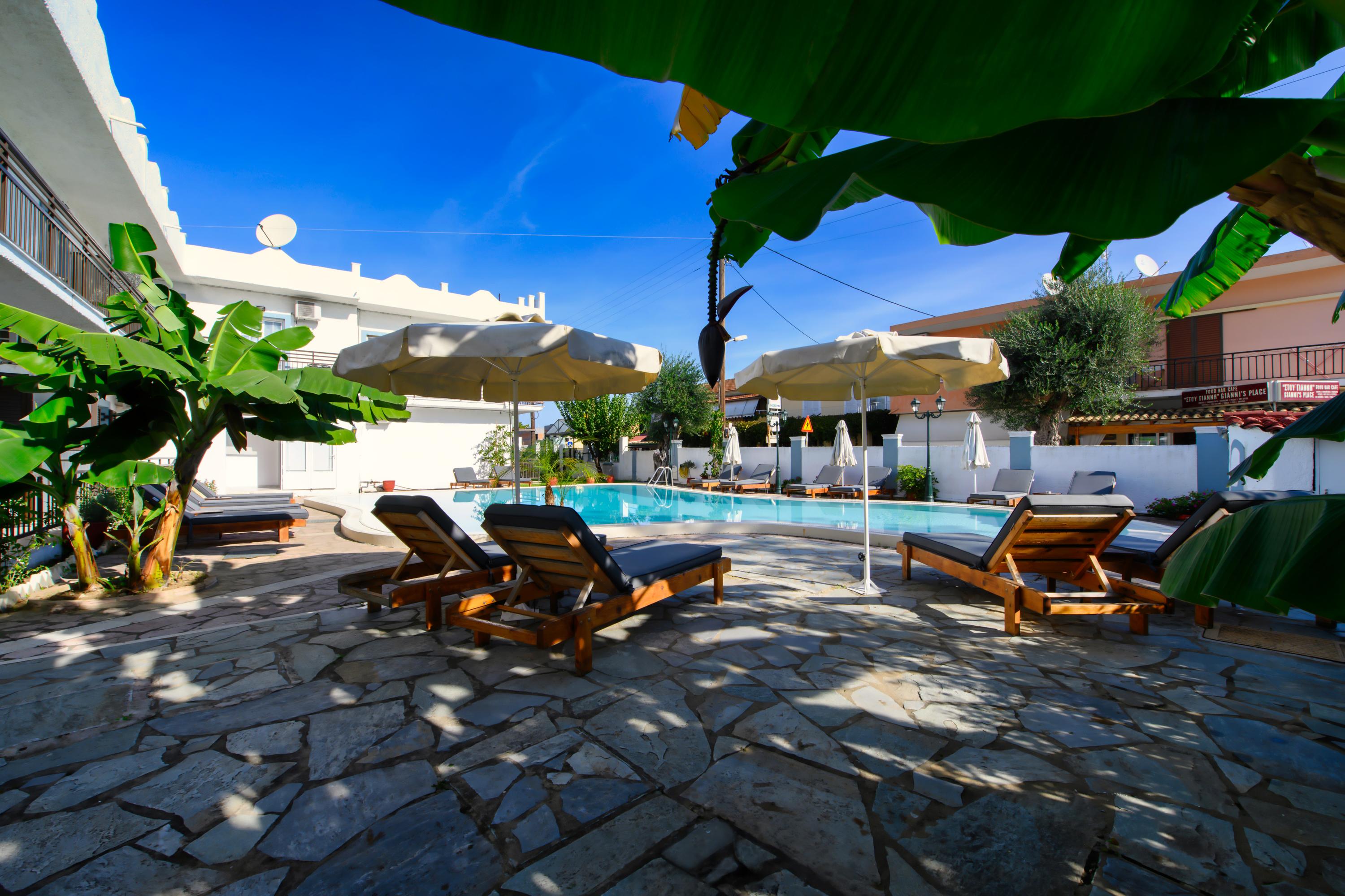 Aquarius Beach Hotel Месонґі Екстер'єр фото